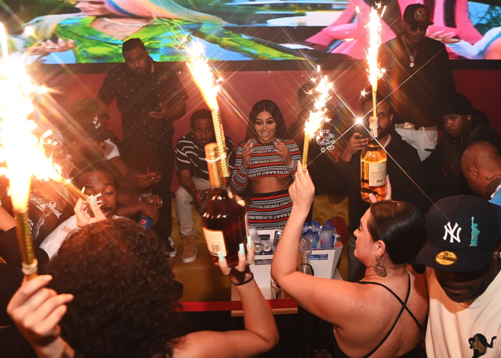 Red Martini Evicted: Free Bottles and Hookahs Grabbed by ATLiens [Video]