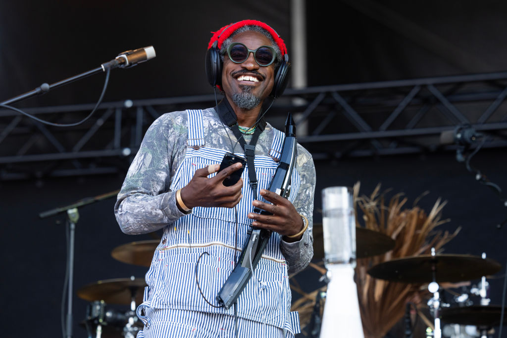 ‘I Got A Little Sad’: André 3000 Has Something To Say About Rap Beef Between Kendrick Lamar And Drake