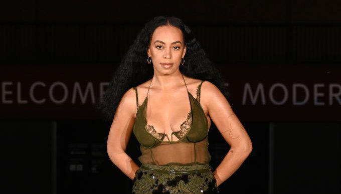 Couture, Cool, & Effortlessly Chic: 8 Times Solange Knowles Slayed Fashion Week