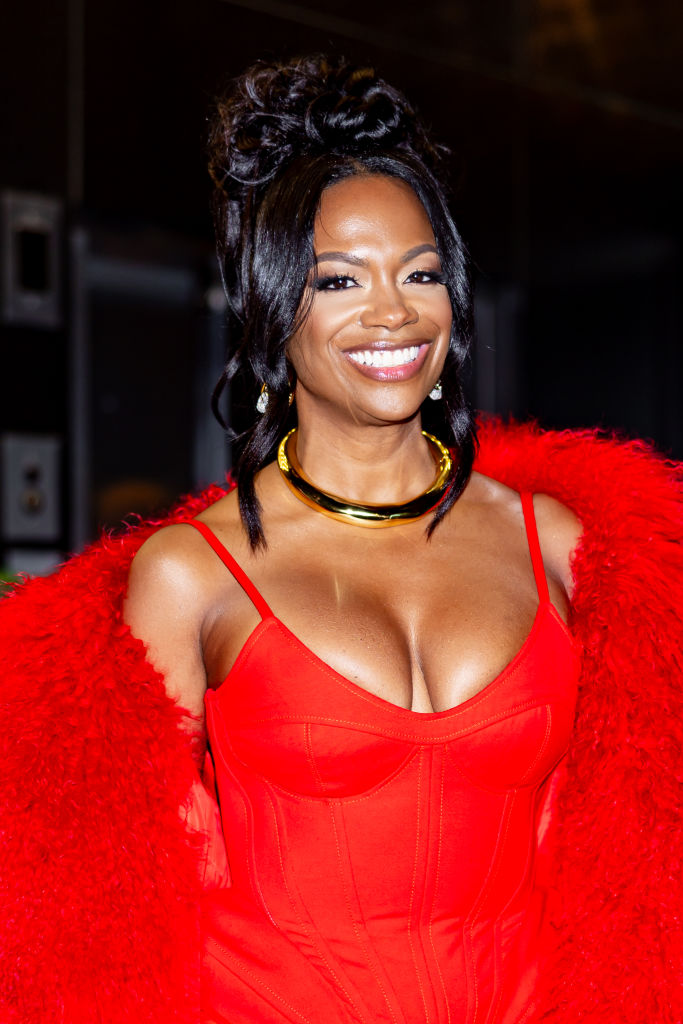 Kandi Burruss Left No Crumbs In All Red At The Black Theater United Gala