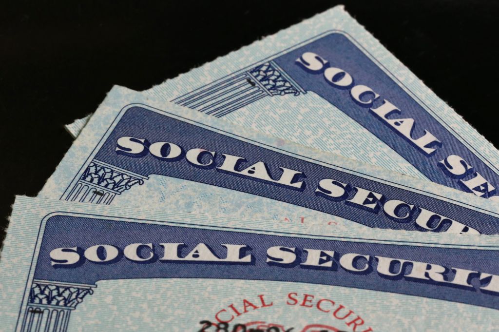 Social Security Benefits Will Increase by 2.5 Percent in 2025