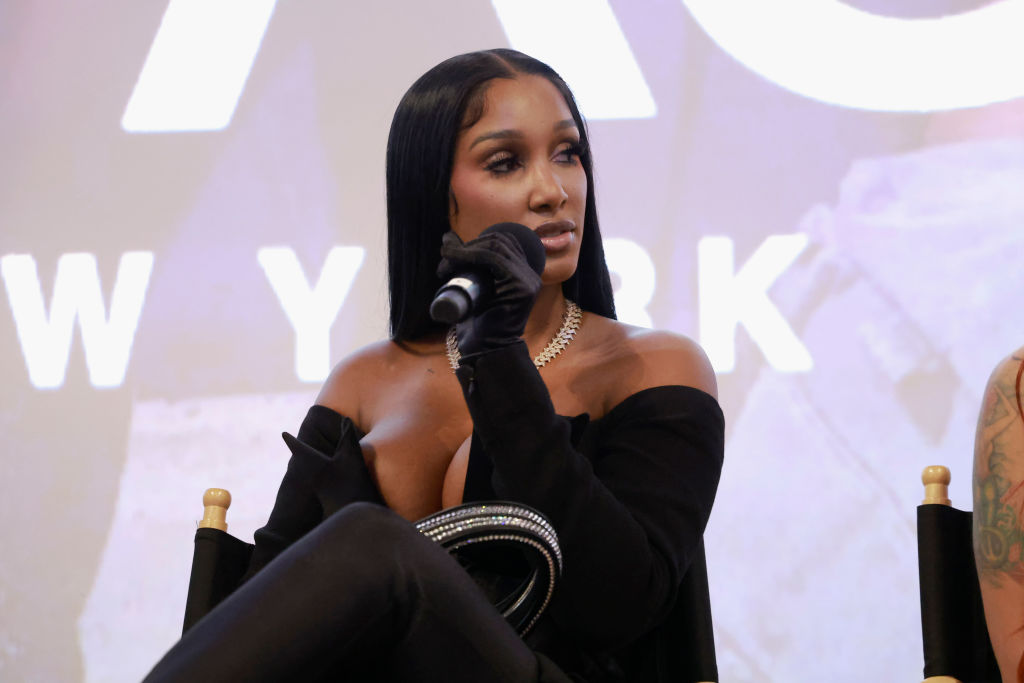 Bernice Burgos Claims She Made Up To K A Night While Bartending, Some Folks On Social Media Say The Math Ain’t Mathing