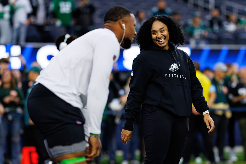 Black Herstory: Autumn Lockwood Becomes First Women Coach to Win a Super Bowl