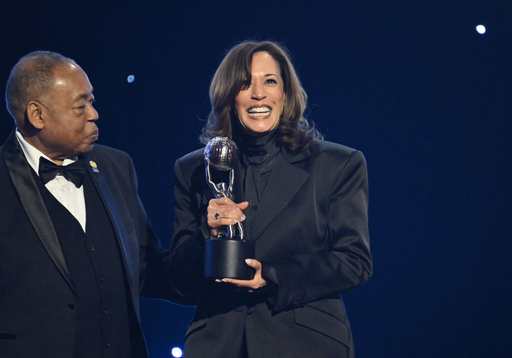 Kamala Harris Accepts The NAACP Chairman’s Award In LaQuan Smith, Delivers An Inspiring Speech