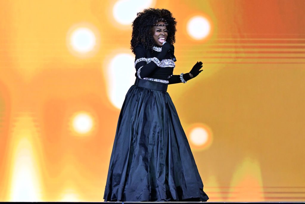 Singer/Songwriter Angie Stone Passes Away at 63