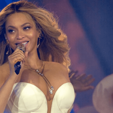 Beyoncé Surprises Fan With Gender Reveal During ‘Cowboy Carter’ Tour Stop