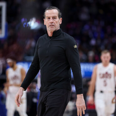 Cleveland Cavaliers Kenny Atkinson Wins 2025 NBA Coach of the Year