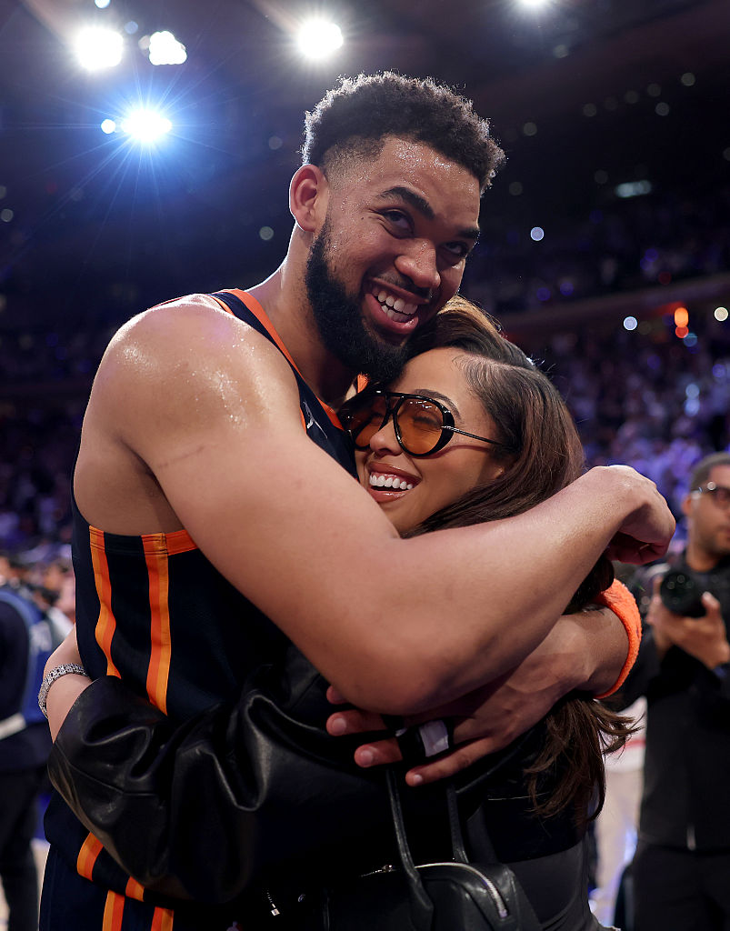 Representing For Her Man! Jordyn Woods’ Best Courtside NY Knicks Looks