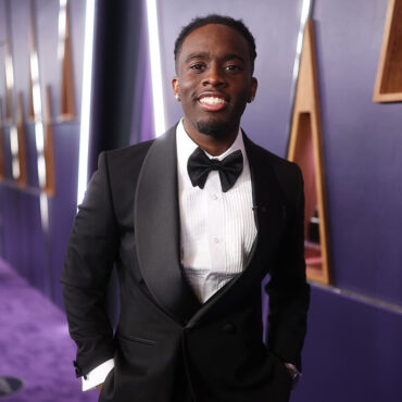 Kai Cenat Shuts Down Man Who Crashed His AMAs Livestream to Praise Kanye West