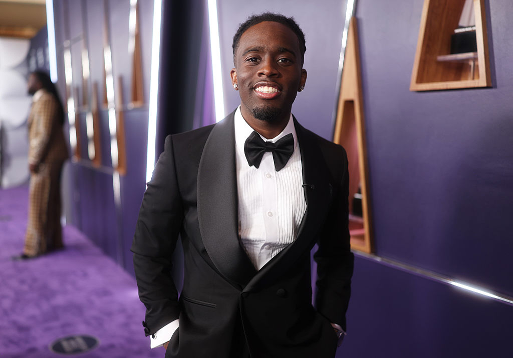 Kai Cenat Shuts Down Man Who Crashed His AMAs Livestream to Praise Kanye West